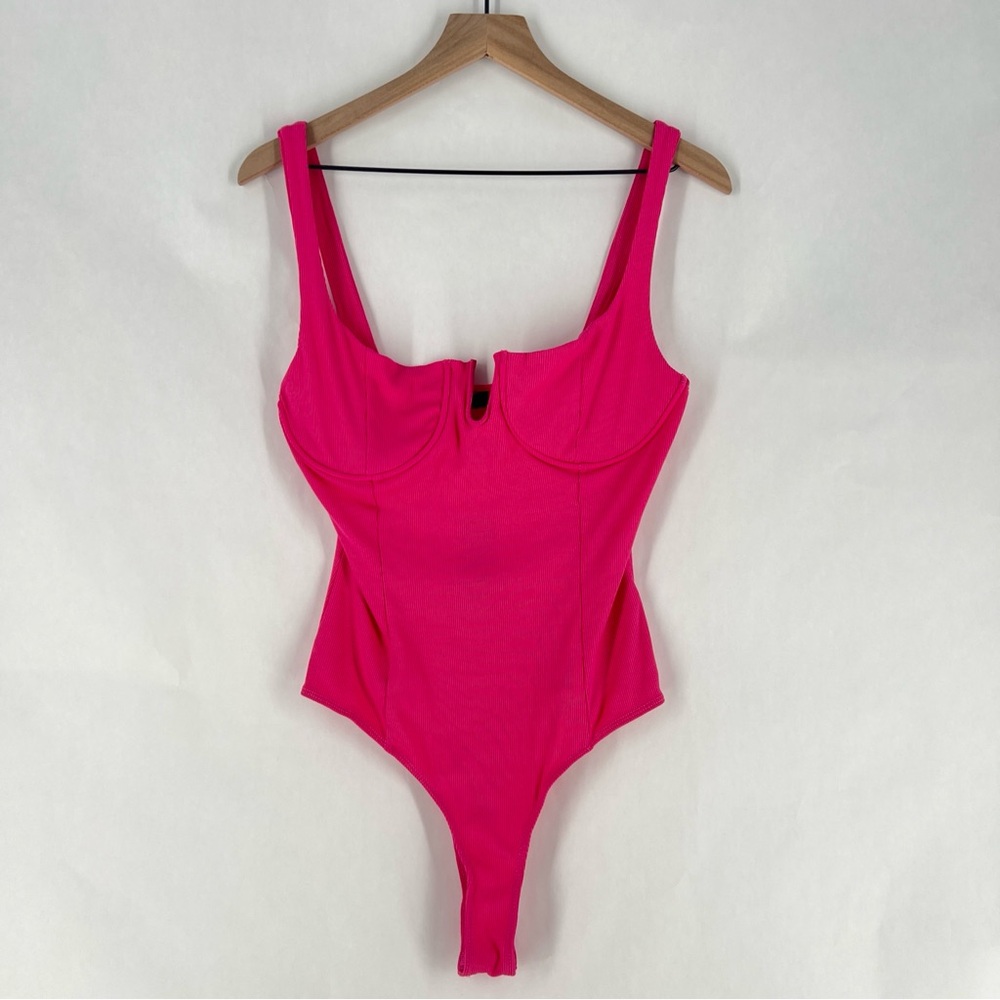 Lulu's Vibrant Pink Stretch Ribbed Sleeveless Wired Bra Thong Bodysuit NWT XL